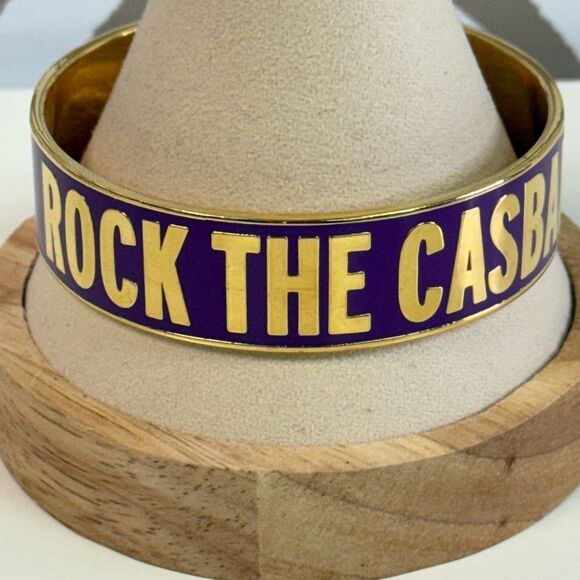 RARE Kate Spade Rock The Casbah Strike A Pose Idiom Bangle Bracelet - Picture 2 of 4